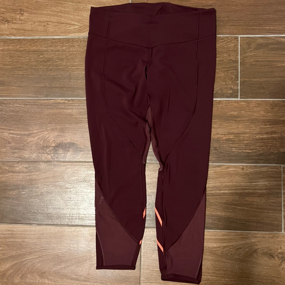 Lululemon maroon mesh leggings